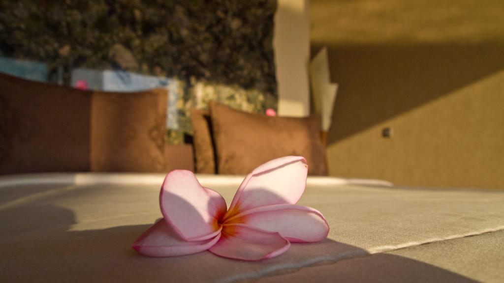Hotel The Puncak Lombok à Senggigi Extérieur photo