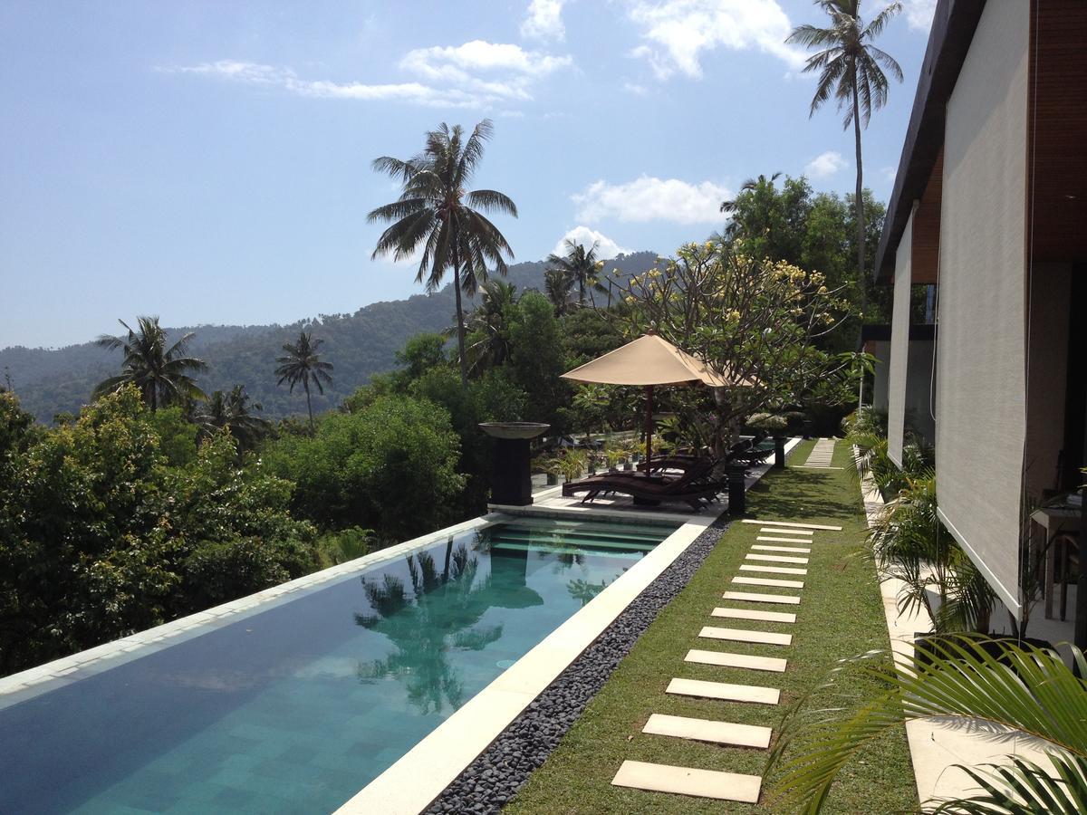 Hotel The Puncak Lombok à Senggigi Extérieur photo