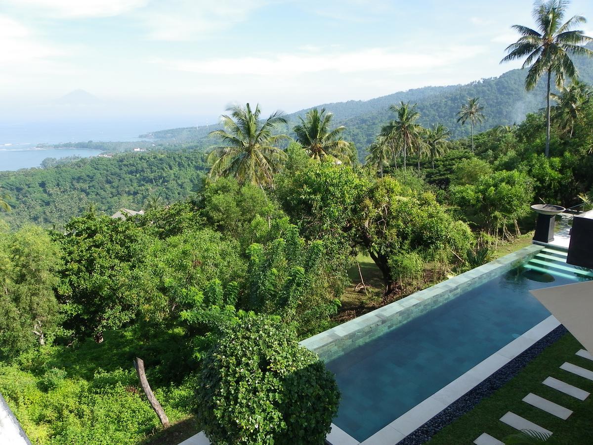 Hotel The Puncak Lombok à Senggigi Extérieur photo