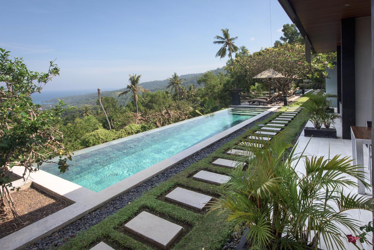 Hotel The Puncak Lombok à Senggigi Extérieur photo