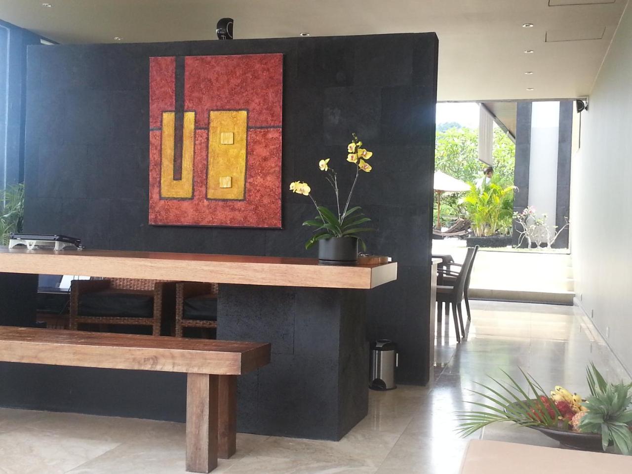 Hotel The Puncak Lombok à Senggigi Extérieur photo